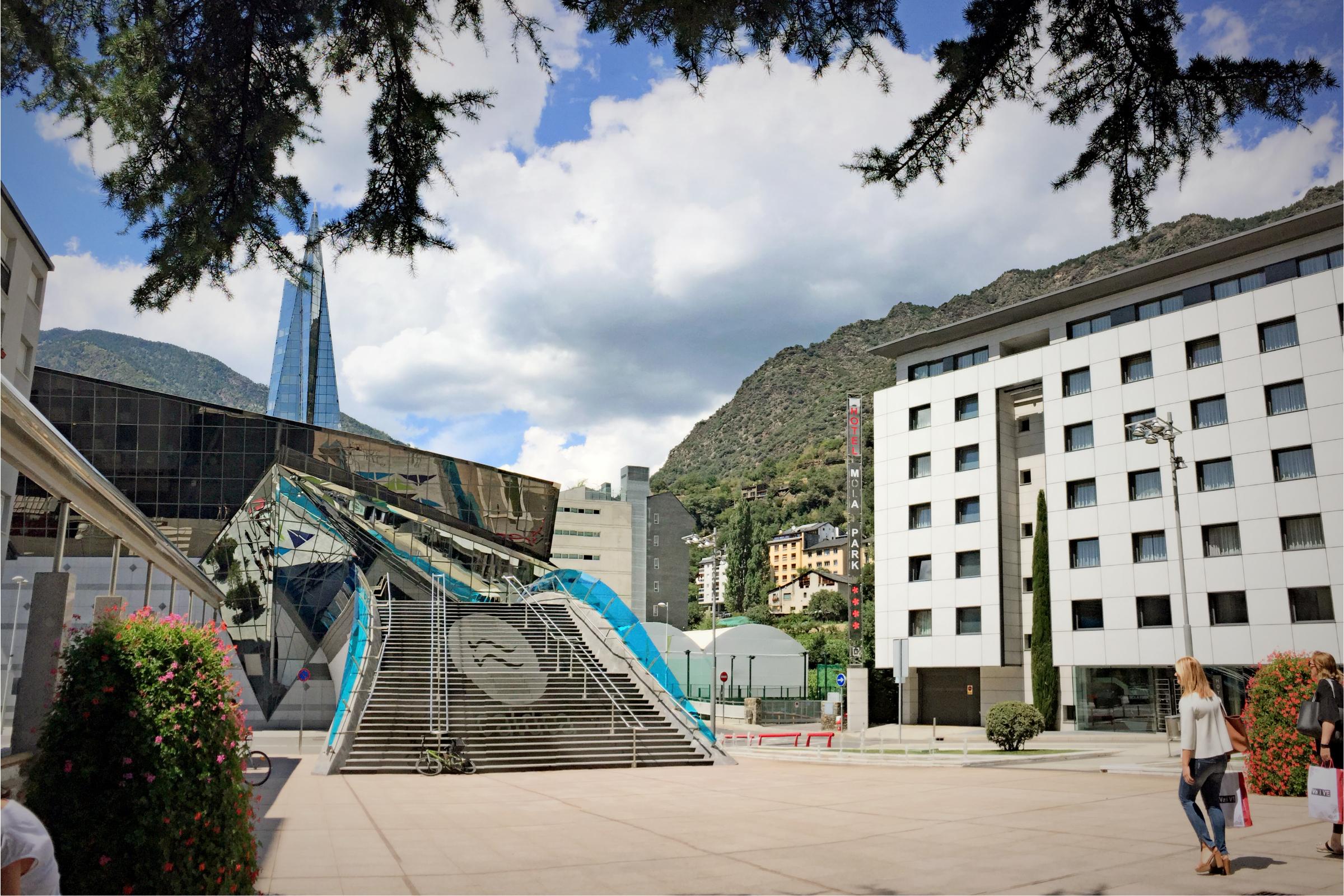 Yomo Mola Park Hotel Les Escaldes Exterior photo