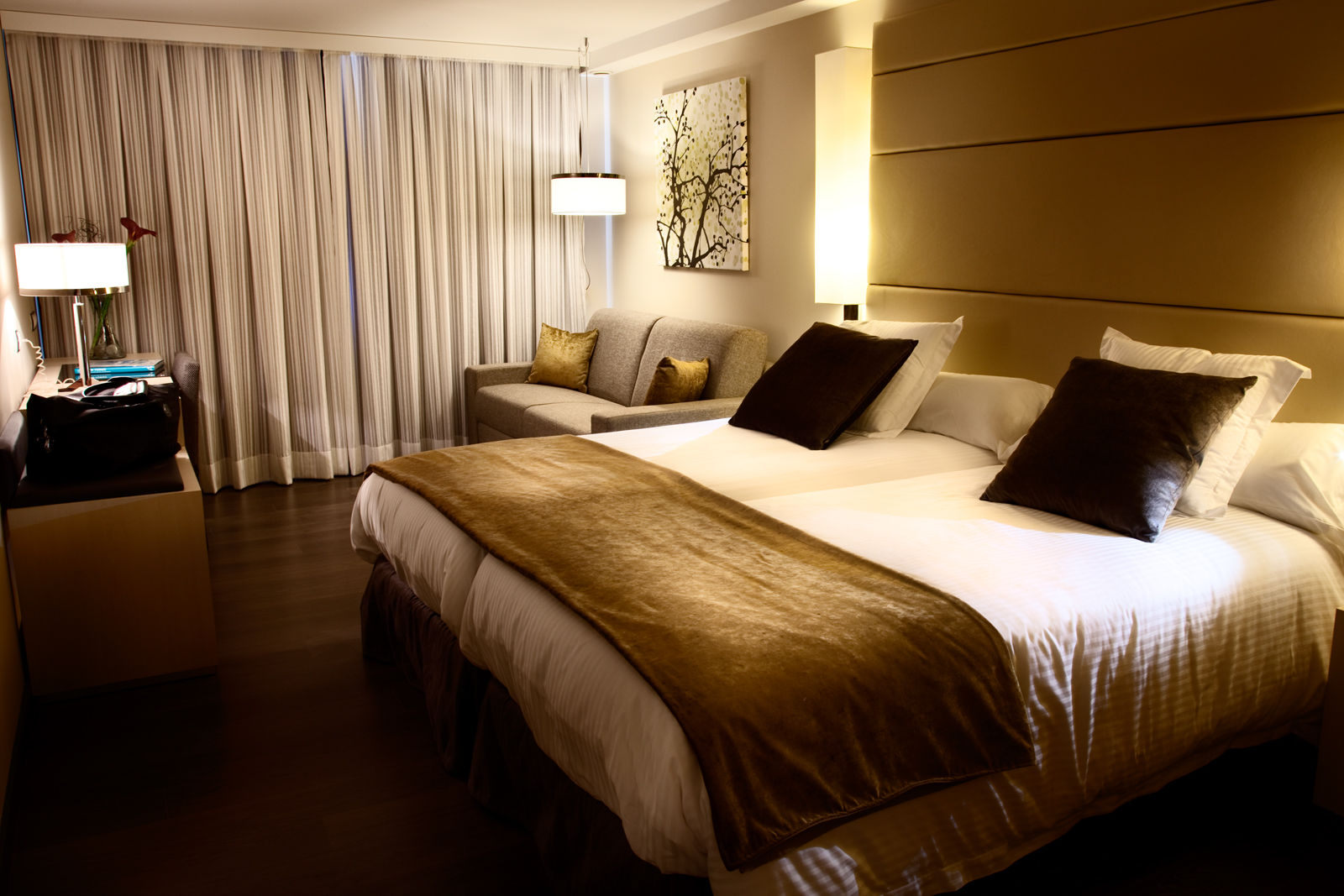 Yomo Mola Park Hotel Les Escaldes Room photo